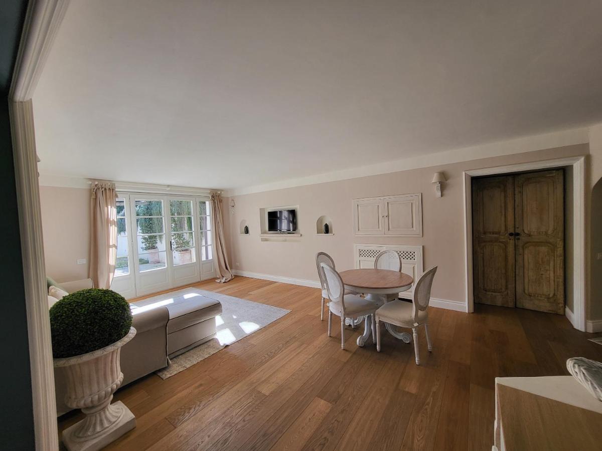 פורמלו Suite Indipendente In Villa מראה חיצוני תמונה